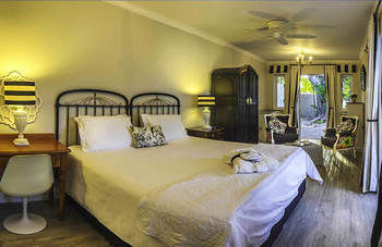 Bright On 5Th Guest House Port Elizabeth Exterior foto